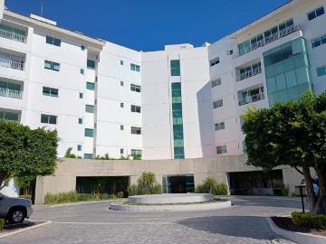 Departamento en renta La Vista Country Club, Vía Atlixcáyotl, Sta María Tonanzintla, San Andrés Cholula, Puebla, México