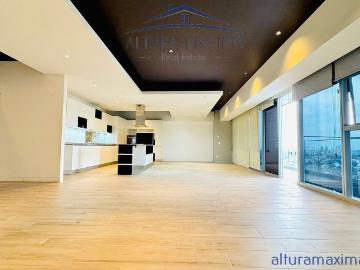 Departamento en renta Menudería, Cenaduría & Bar La Estancia, Puerta De Hierro, Zapopan, Jalisco, 45116, Mex