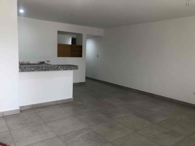 Departamento en renta, sin muebles. con servicios incluidos. NO AVAL