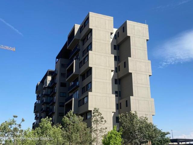 Departamento en renta Parque Central Lomas Del Campanario Norte, Santiago De Querétaro, Querétaro, México
