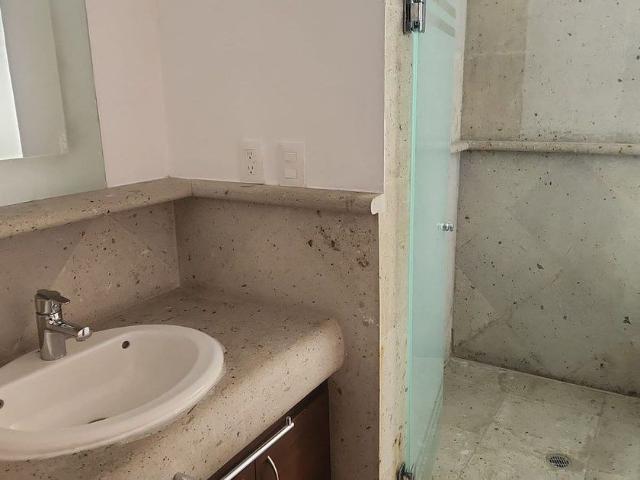 Departamento en renta Privada Del Acueducto, Bosque Real, Interlomas, Huixquilucan, Estado De México, 53713, México