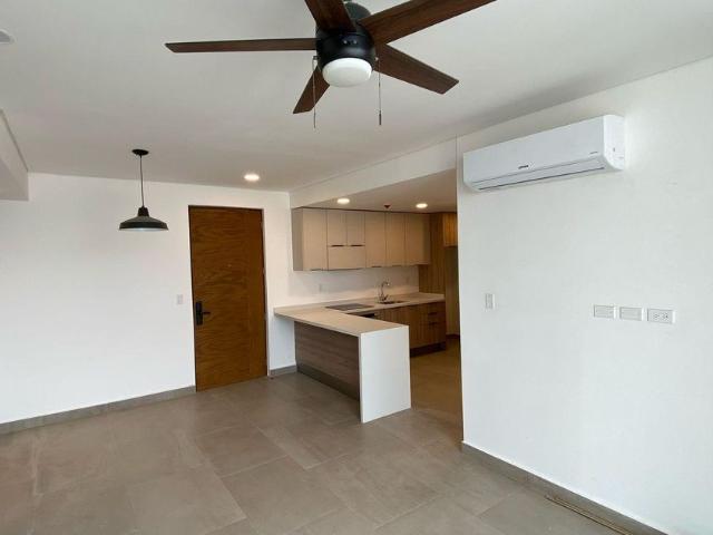 Departamento en renta Privadas La Huasteca, Santa Catarina