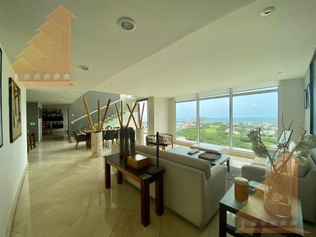 Departamento en renta Puerto Cancún, Cancún