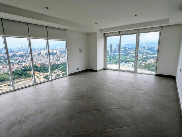 Departamento en Renta, Residencial IVY, Bosque Real