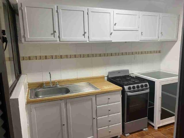 Departamento en renta Western Union Coronel Romero Slp, Calle Coronel Romero 1351, Himno Nacional Segunda Sección, San Luis Potosí, 78369, Mex
