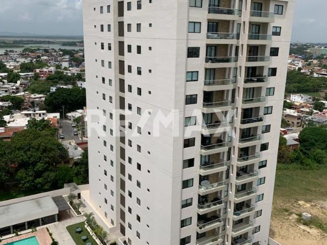 DEPARTAMENTO EN RENTA TORRE 1010