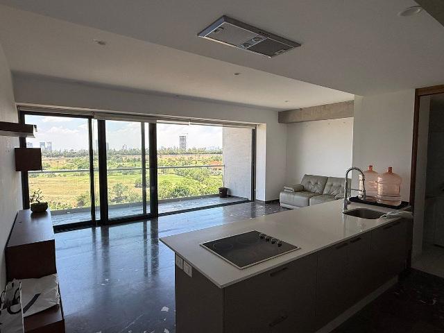 Departamento en Renta Torre ADANA Valle Real