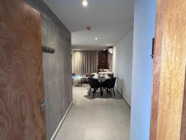 Departamento en renta Torre MUN en Santa Catarina