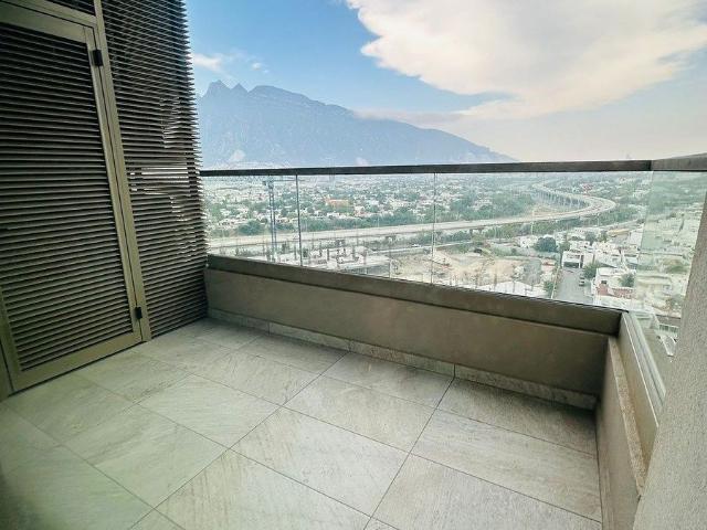 Departamento en Renta Torre West Valle Poniente