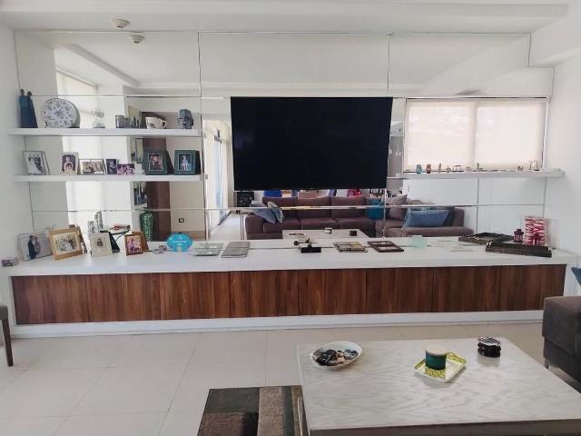 DEPARTAMENTO EN RENTA VALLE PONIENTE