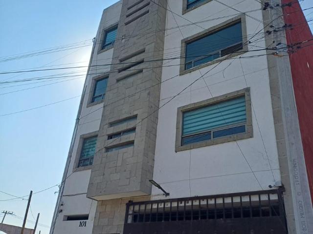DEPARTAMENTO EN RENTA ZINACANTEPEC CERCA DE BOSQUES DE ICA