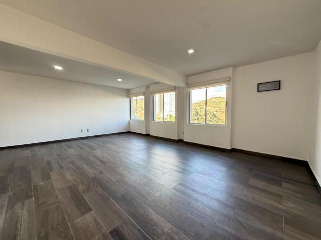 Departamento en residencial Holanda, Lago Esmeralda