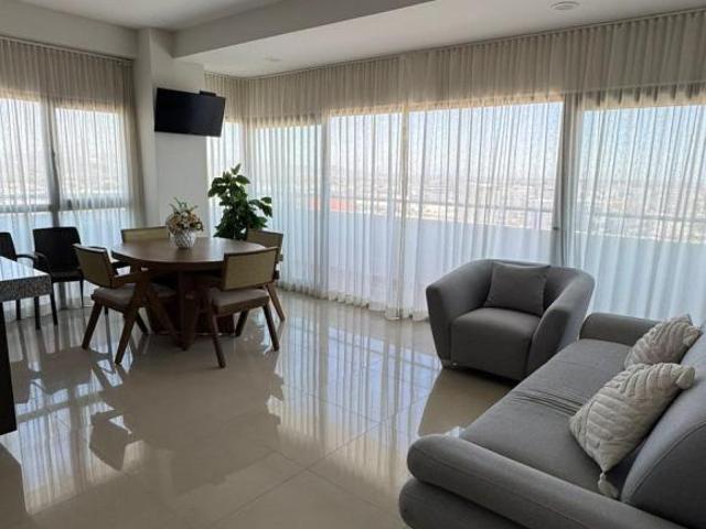 Departamento en Torre 5