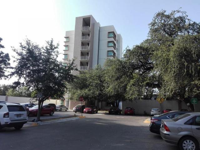 DEPARTAMENTO EN TORRE ANÁHUAC 11
