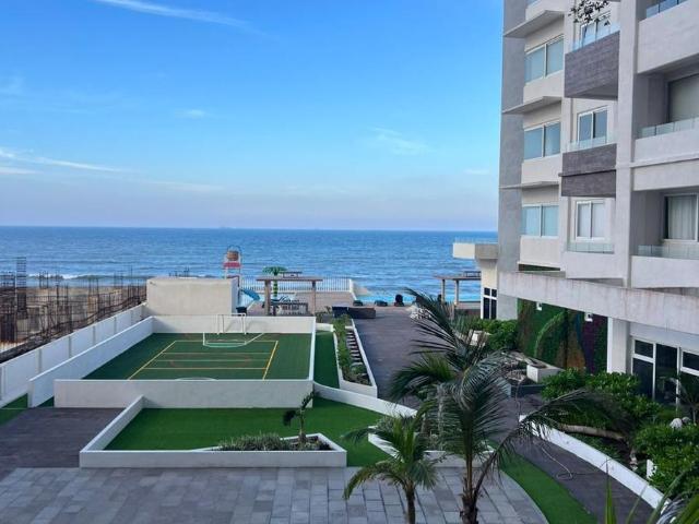 Departamento en Torre Aurum, 3 rec?maras, vestidor, 2 estac, bodega, Vista al mar, Veracruz