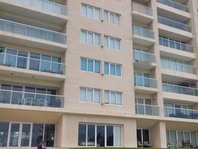 Departamento en Torre Velamar