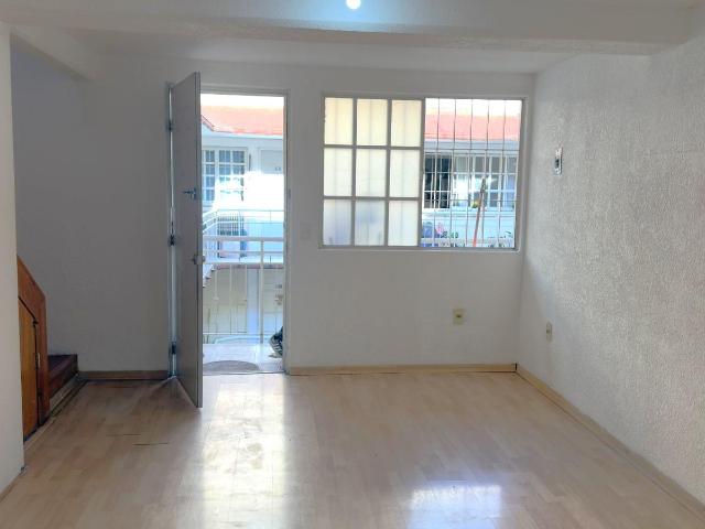 Departamento en Torres San Antonio DEMET ?DISE?O EN 2 NIVELES!