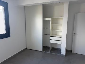 Piso en alquiler en Tandil - Cocina integral