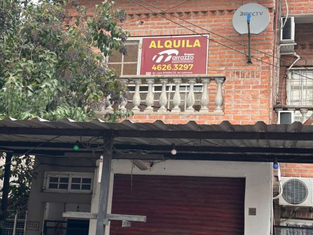 Departamento en VALENTIN GOMEZ 2900