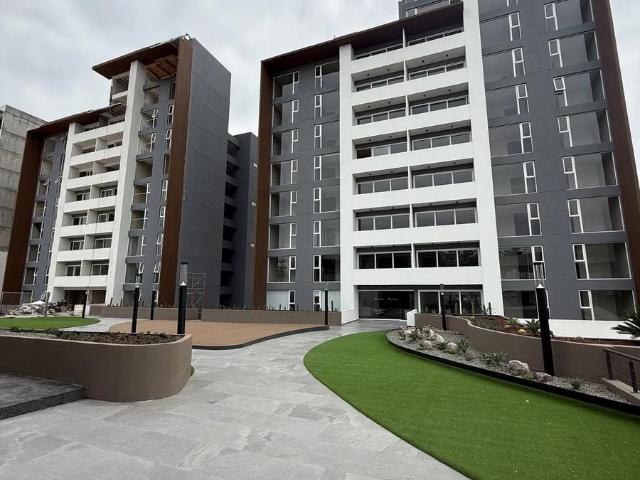 DEPARTAMENTO EN VENTA 3 RECAMARAS CON VISTA AL LAGO EN ALTOZANO MORELIA