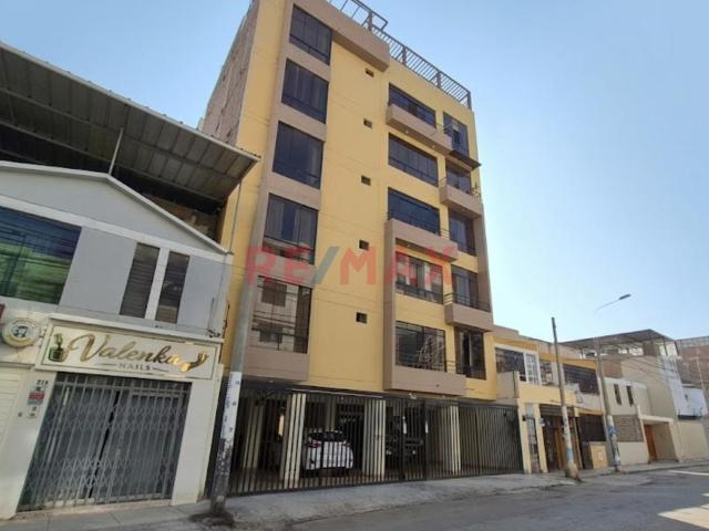 Departamento En Venta 3Er Piso Urb. Santa Victoria