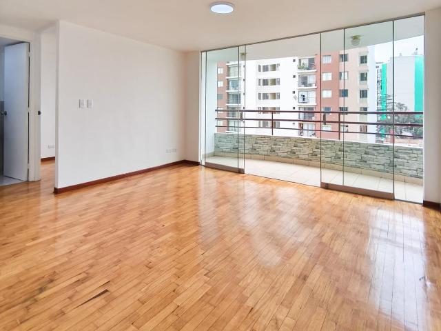 Departamento en venta 03 hab c/cochera Jesús María