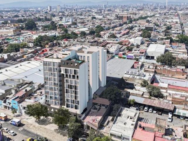 DEPARTAMENTO EN VENTA 2 RECÁMARAS, OBLATOS, GUADALAJARA, CAJON DE ESTACIONAMIENTO, ALBERCA