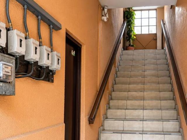 Departamento en Venta 2 recámaras sin estacionamiento en primer piso, colonia la Joyita, GAM, CDMX