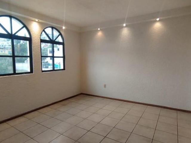 DEPARTAMENTO EN VENTA 4