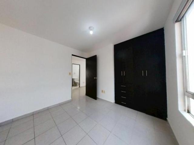 DEPARTAMENTO EN VENTA — Col. Agrícola Oriental