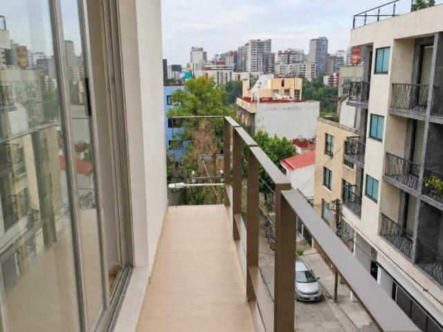 Departamento en venta a un lado de Lomas Hipódromo