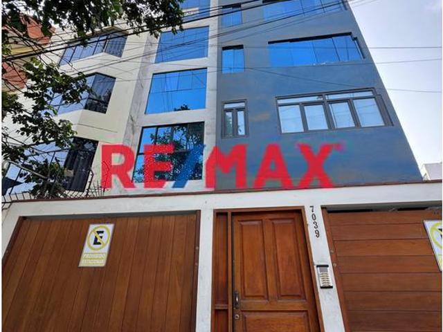 Venta De Departamento En Mayorazgo 5Ta Etapa Limite Con La Molina