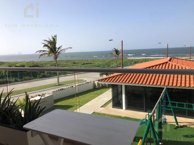 Departamento en VENTA con hermosa vista frente al Mar en La Riviera Veracruzana