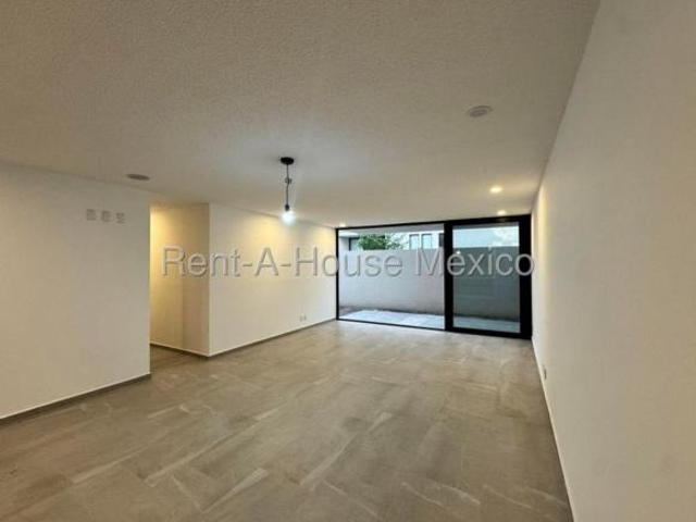 Departamento en Venta con Jardín Privado en Distrito Sophia IO456