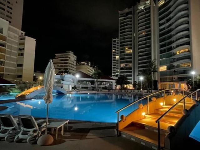 DEPARTAMENTO EN VENTA CON PLAYA ZONA DORADA ACAPULCO
