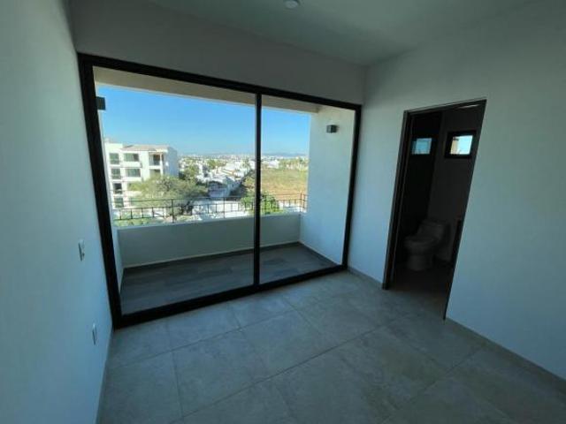 DEPARTAMENTO EN VENTA CON ROOF MISION CAMPESTRE