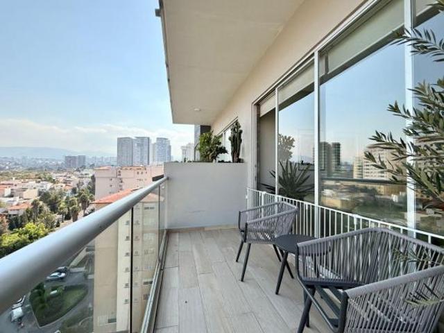 Departamento en venta con terraza en Villa Florence, Interlomas
