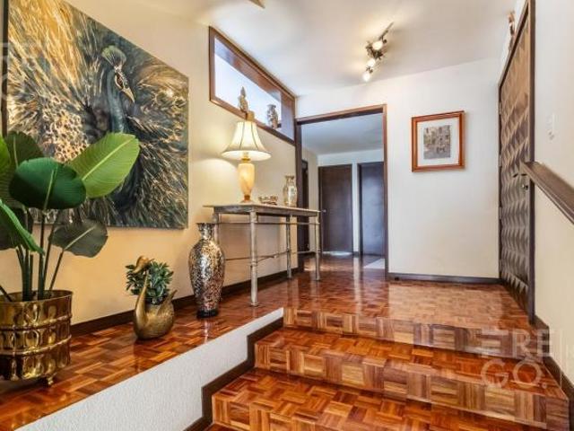 Departamento en venta con Terraza Privada en Venta en Providencia, Guadalajara