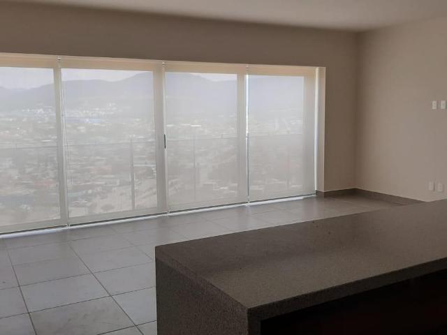 Departamento en venta con vista desde piso 14 Zona Sur Vicente Valtierra