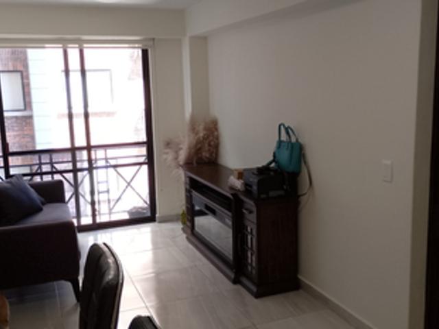 Departamento en Venta con 2 Recámaras y Balcón en Santa Cruz de las Salinas, Azcapotzalco