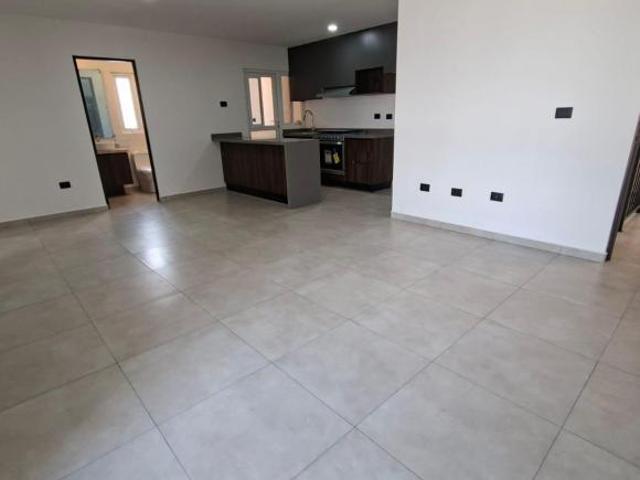 DEPARTAMENTO EN VENTA CERCA DEL HOSPITAL GENERAL