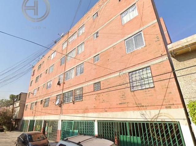 Departamento en Venta a 20 min de Parque Tezontle y 13 min de Plaza Ermita Iztapalapa