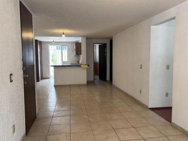 DEPARTAMENTO EN VENTA ARBOLEDAS P. B