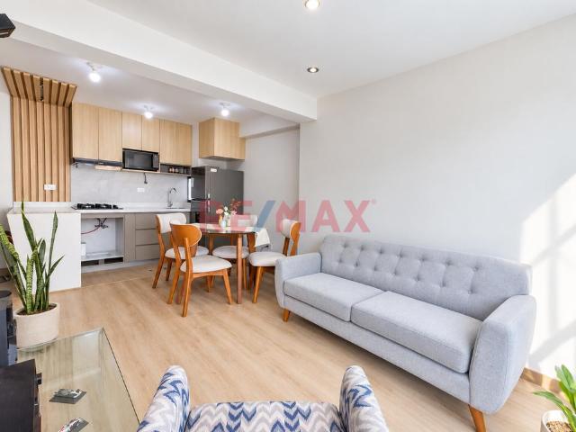 Departamento En Venta Av. Collayuyo Recta Del Real Plaza