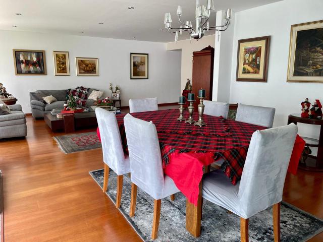 DEPARTAMENTO EN VENTA | BALCÓN | 1 ESTACIONAMIENTOS + COCHERA