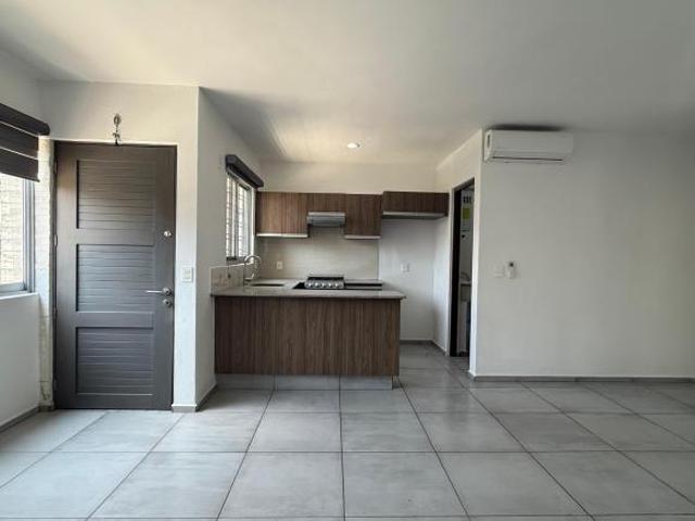 Departamento en Venta Detrás del Iteso Parques del Bosque