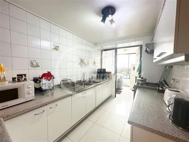 Departamento en venta de 3 dorm. + Serv. En Las Condes | 4 dormitorios por 14600.00 en Las Condes