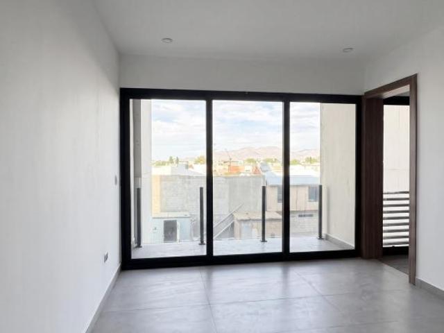 DEPARTAMENTO EN VENTA DE 1 RECAMARA EQUIPADO CON COCINA Y CLOSETS J BERMUDEZ CERCANO A PUENTES