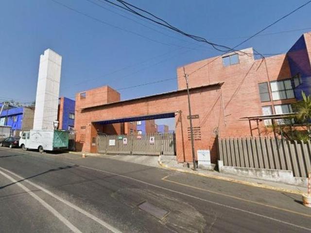 Departamento En Venta De Recuperación Bancaria En Álvaro Obregón, Cdmx Ayrt