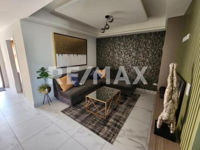 Departamento en Venta Entrenubes, Cerca de Zona Rio, Tijuana